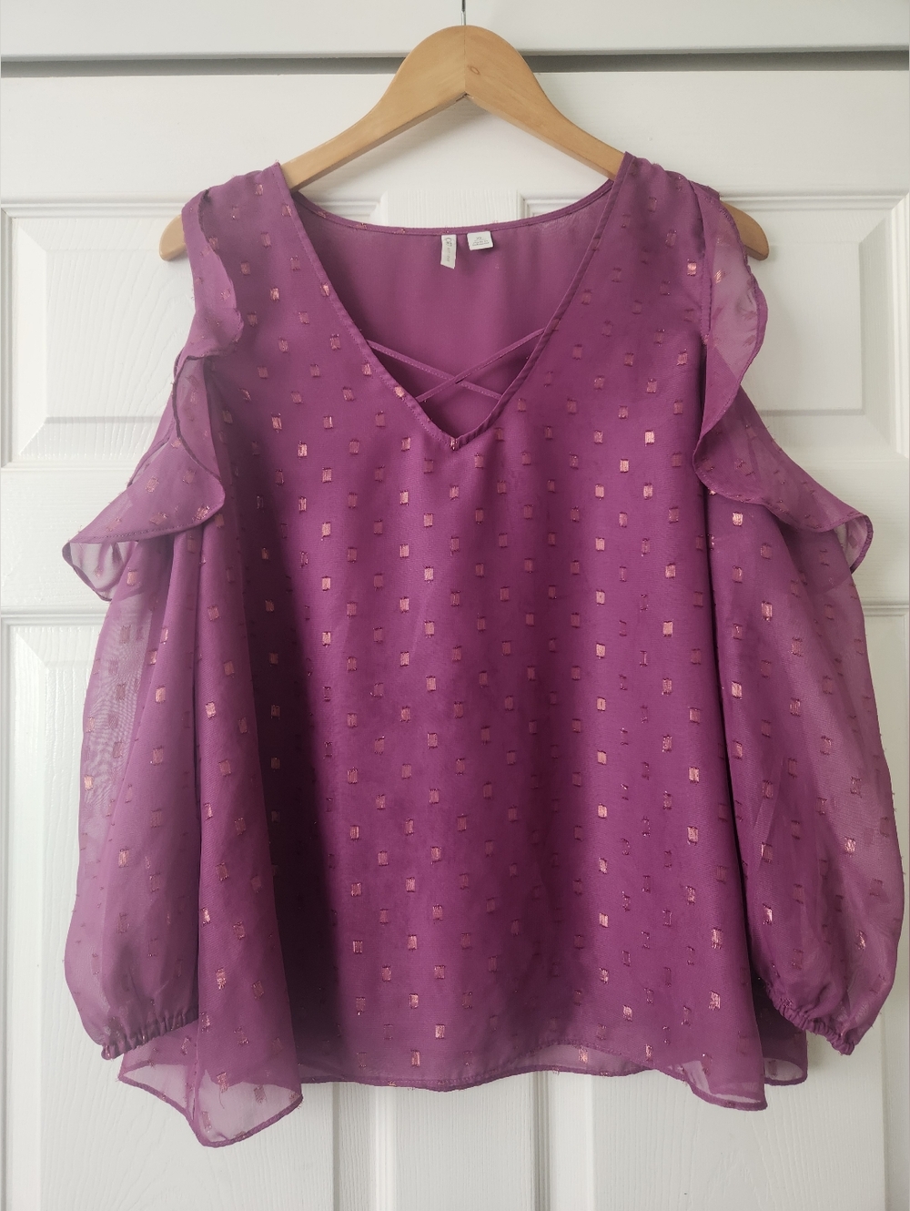 Cato Purple Cold-Shoulder Blouse with Metallic Dot Accents - Women's XL